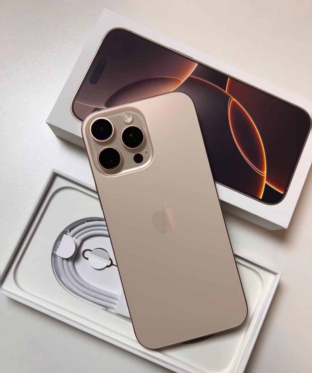 Image du produit Portable Iphone16 Pro Max